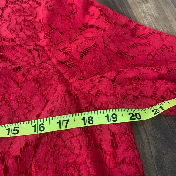Diane von Furstenberg Red Lace Long Sleeve Blouse Top Women’s 14 - Picture 9 of 10